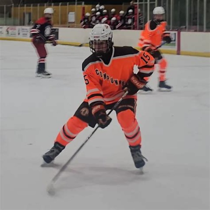 Theron Neubacher's Men's Ice Hockey Recruiting Profile