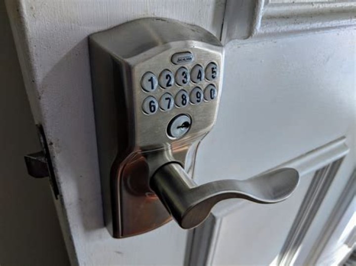 These Connected Doorbells and Locks Work with SmartThings