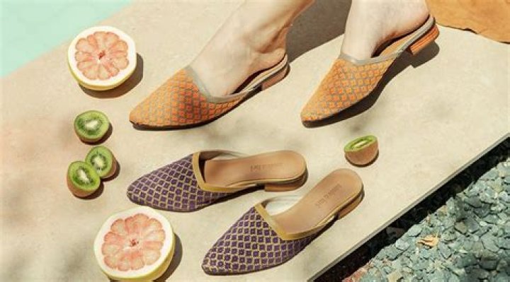 These Jennifer Lopez-Approved Sandals Are on Sale