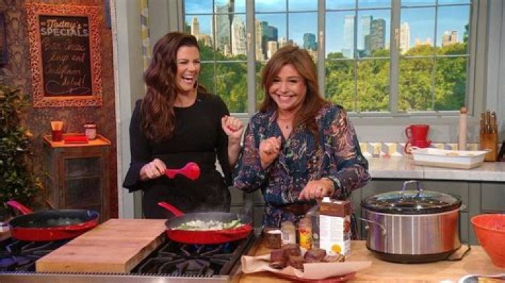 Tiffani Thiessen's Short-Rib Enchiladas | Recipe