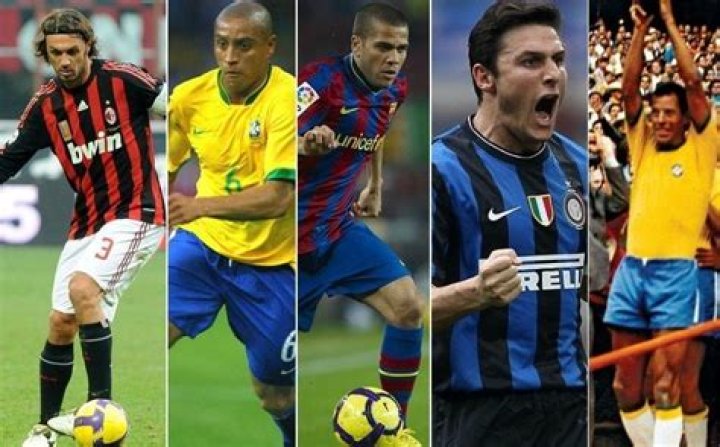 Top 11 most attacking full-backs in football history