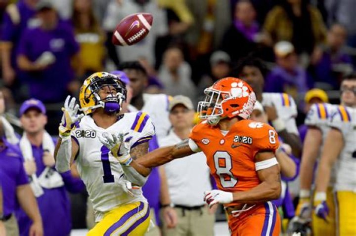 Top 20 receivers for 2021 NFL Draft: Ja’Marr Chase, Jaylen Waddle top talented class
