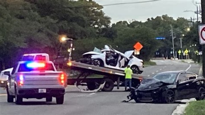 Train Accident Arlington Heights, Illinois Leaves One Woman Dead