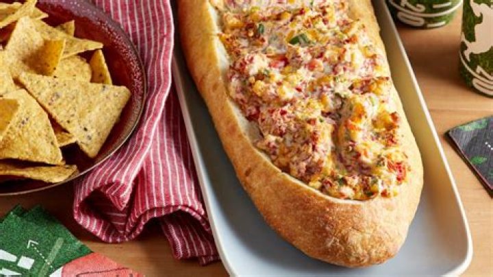 Trisha Yearwood’s Cheese Boat | Recipe