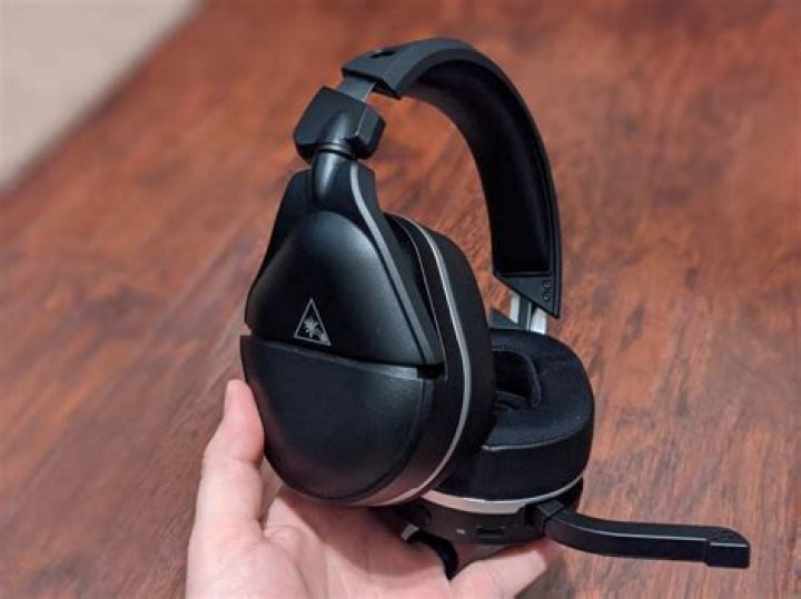 Turtle Beach Stealth 700 Gen 2 headset review: Excellent audio meets flexible comfort for PS5 & PC