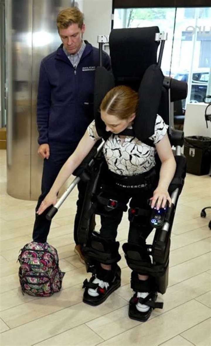 UGA's Veazey paralyzed from waist down