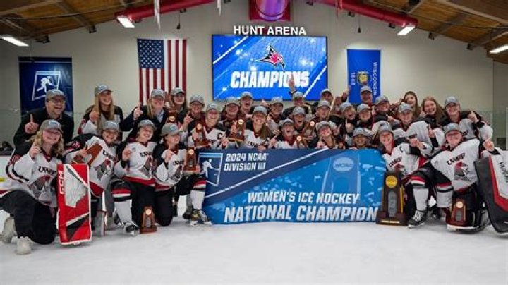 University of Wisconsin - River Falls Women's Ice Hockey Program Information