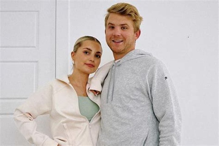 Unraveling The Aspyn Ovard Divorce: A Deep Dive