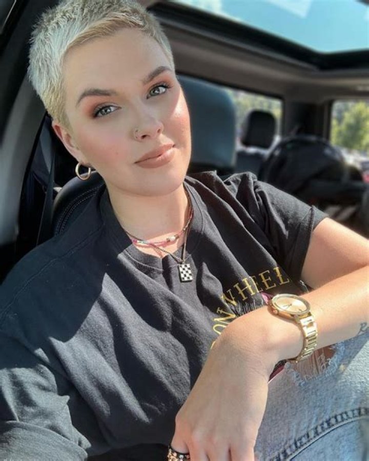Veronika Lindnerova: A Comprehensive Look Into Her Life And Career