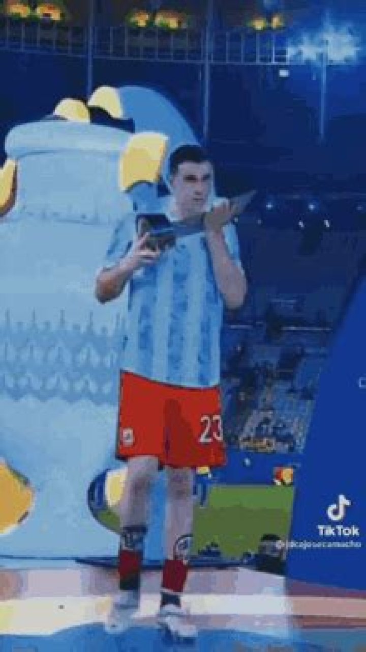 Video De la amiga de emiliano Discord