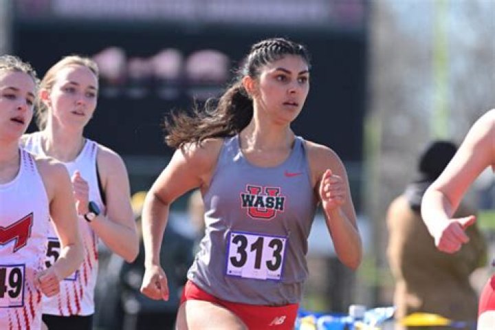 Washington University in St. Louis Women's Swimming Program Information