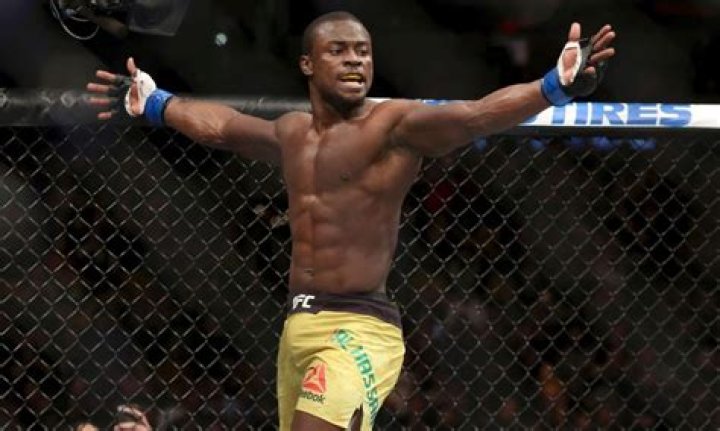 Watch: Claudio Ribeiro gets destroyed by Abdul Razak Alhassan in second round knockout at UFC Vegas 67