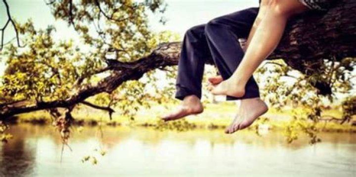 What Couples In Extremely Romantic Relationships Do Differently