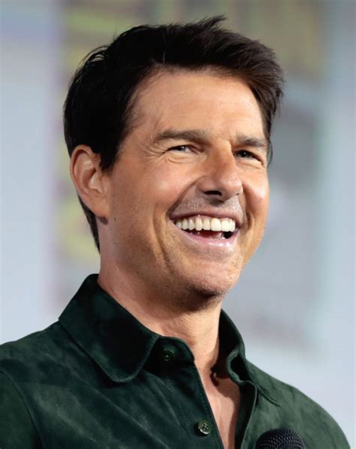 What is Tom Cruise worth?