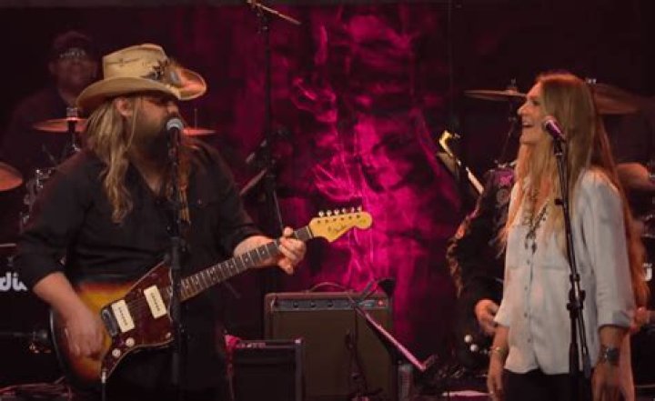 When Chris Stapleton Relived Waylon Jennings’ “I Ain’t Living Long Like This”