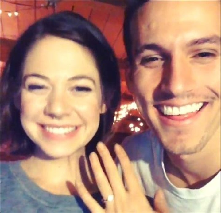 Who is Aaron McManus dating? Aaron McManus partner, spouse