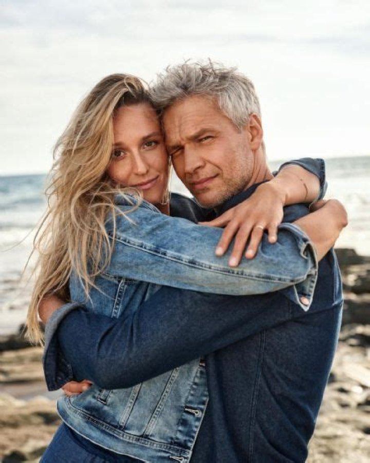 Who is Aleksandra Adamczyk dating? Aleksandra Adamczyk boyfriend, husband