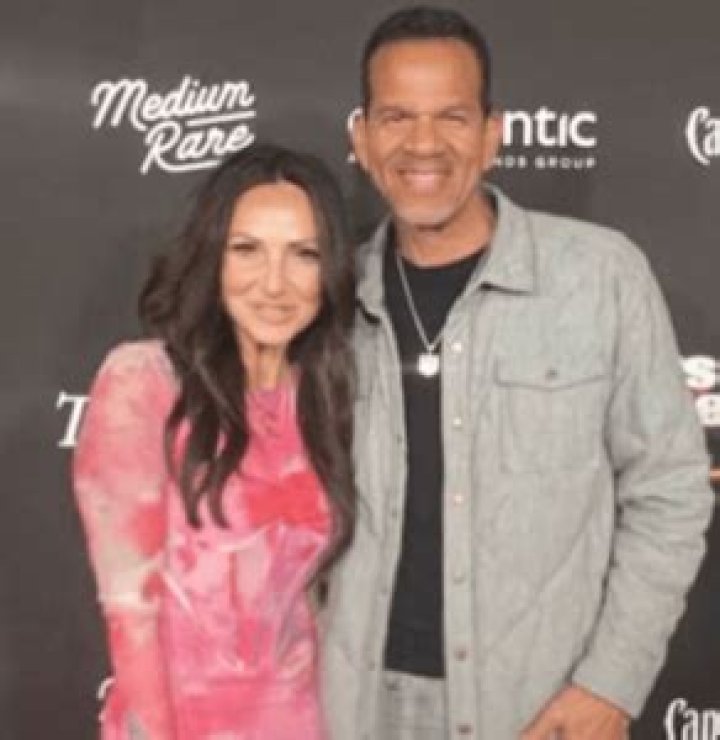 Who is Andre Reed dating? Andre Reed girlfriend, wife