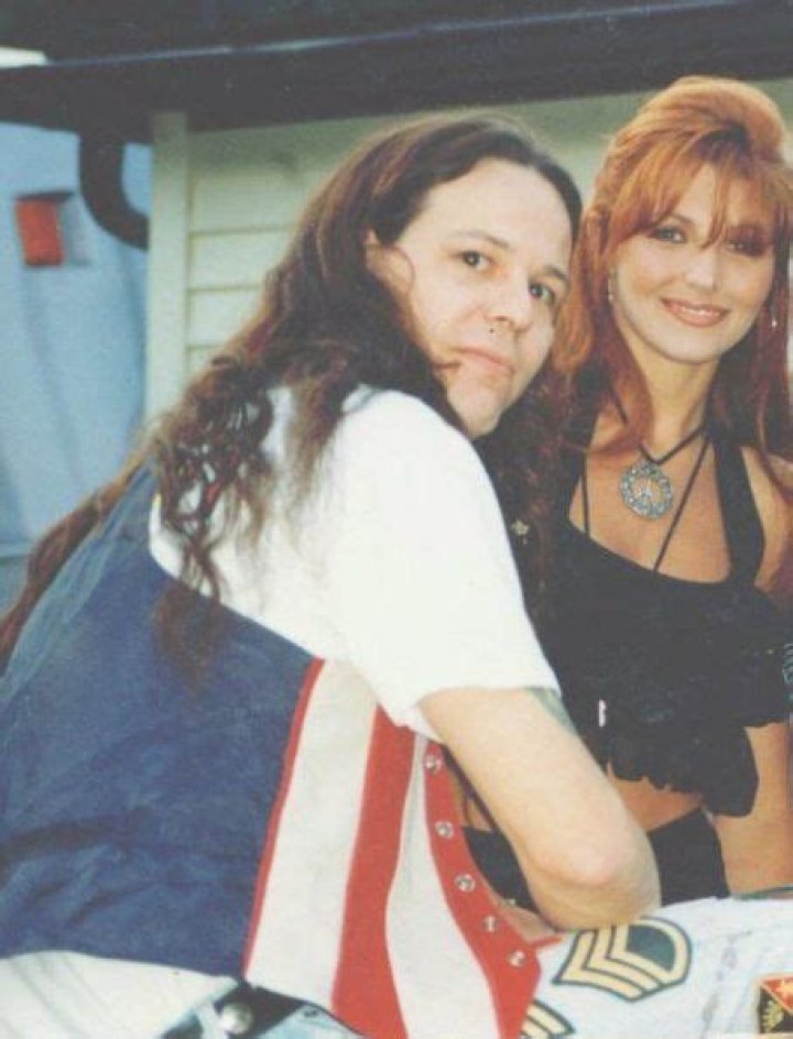 Who is Bobby Dall dating? Bobby Dall girlfriend, wife