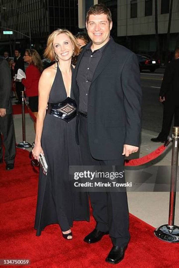 Who is Brad William Henke dating? Brad William Henke girlfriend, wife
