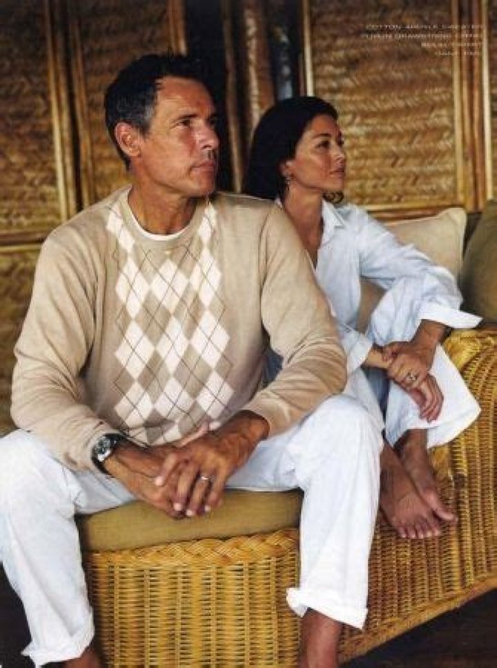 Who is Bruce Hulse dating? Bruce Hulse girlfriend, wife