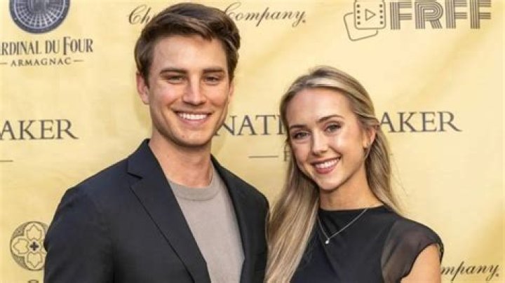 Who is Carson Rowland dating? Carson Rowland girlfriend, wife