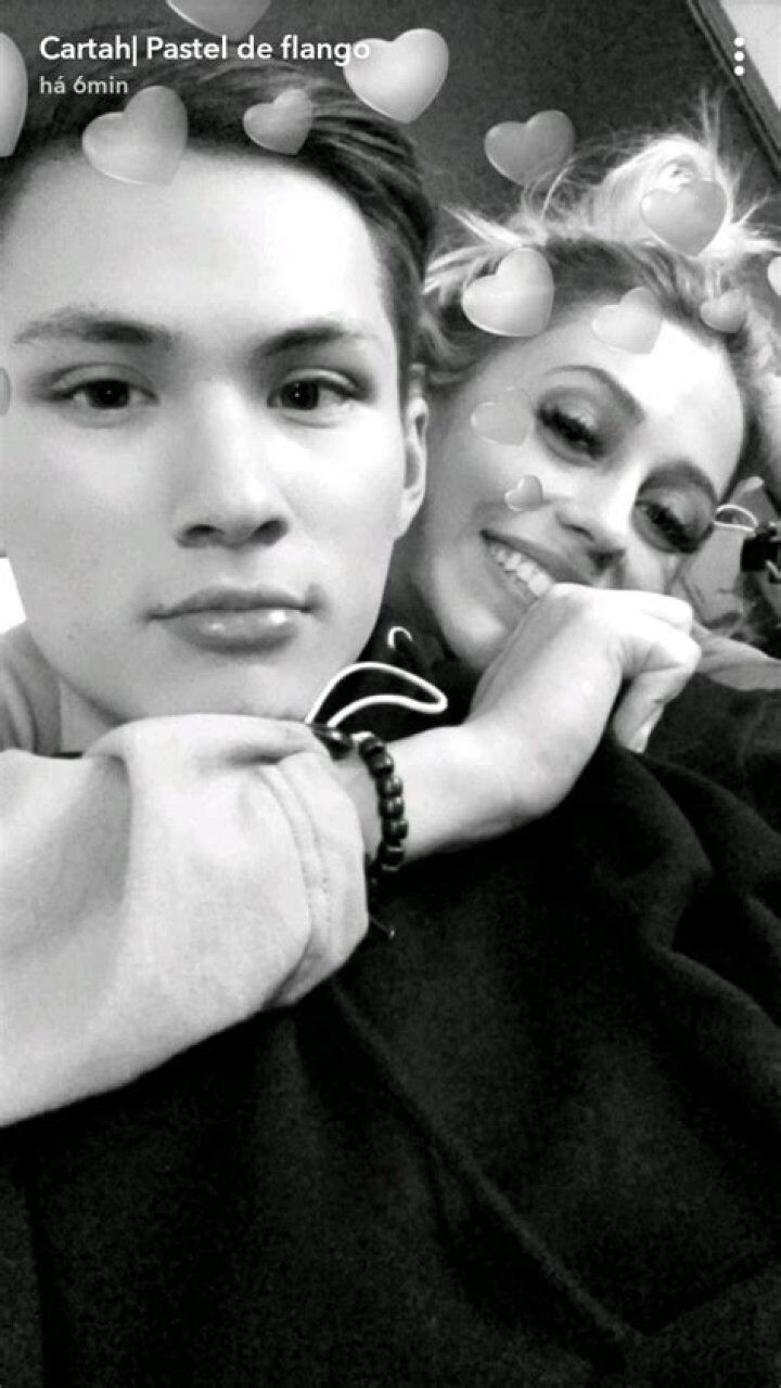 Who is Carter Reynolds dating? Carter Reynolds girlfriend, wife