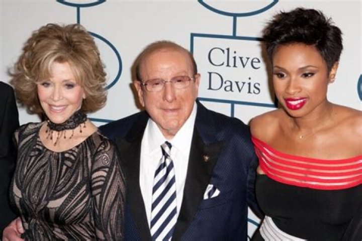 Who is Clive Davis dating? Clive Davis girlfriend, wife