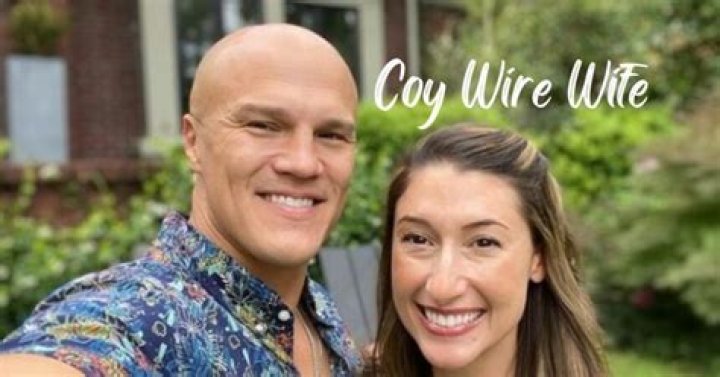 Who is Coy Wire dating? Coy Wire girlfriend, wife