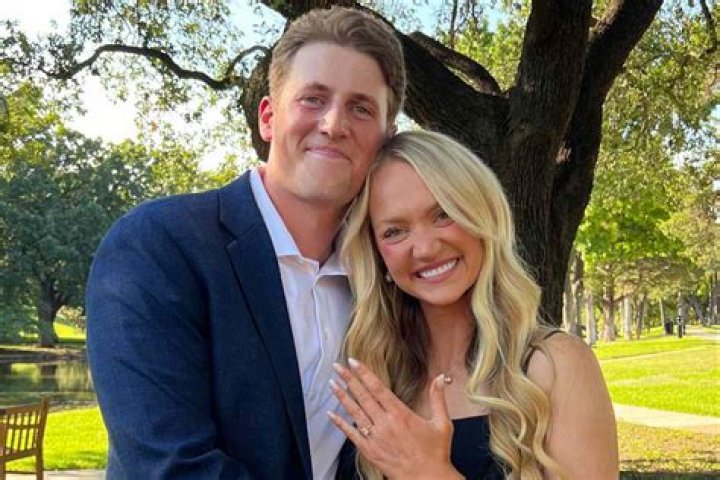 Who is Derynn Paige dating? Derynn Paige boyfriend, husband