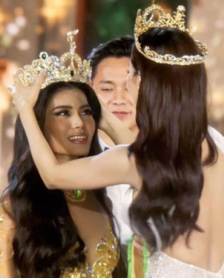 Who is Engfa Waraha dating? Engfa Waraha boyfriend, husband