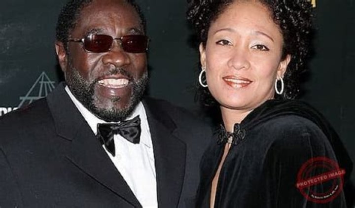 Who is Gerald Levert dating? Gerald Levert girlfriend, wife