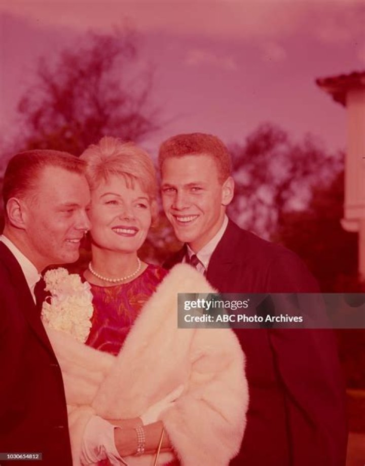 Who is Glenn Billingsley dating? Glenn Billingsley partner, spouse