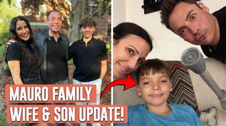 Who is Jeff Mauro dating? Jeff Mauro girlfriend, wife