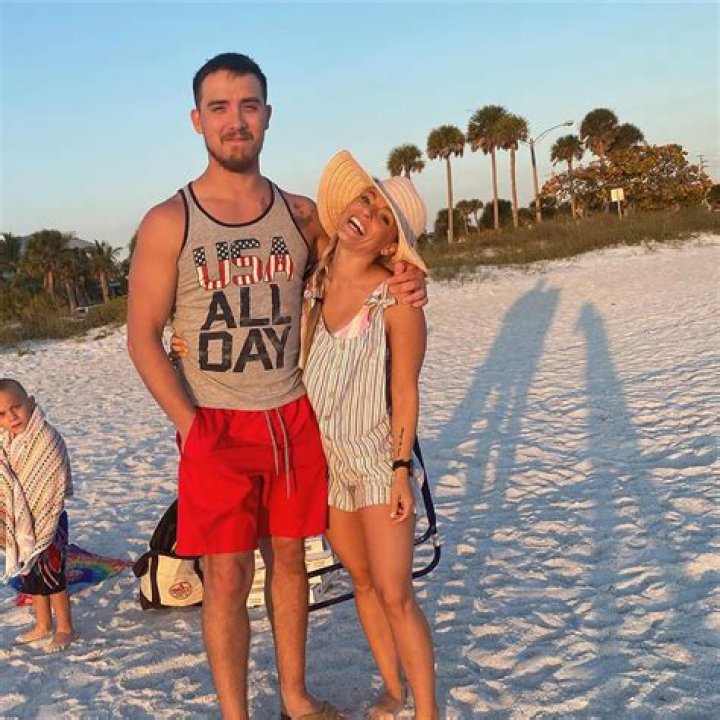 Who is Kathy McKee dating? Kathy McKee boyfriend, husband