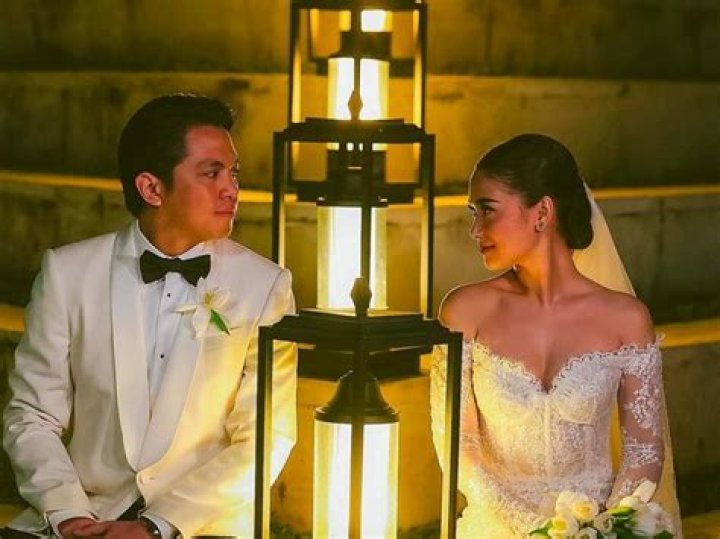 Who is Rambo Nuñez dating? Rambo Nuñez girlfriend, wife