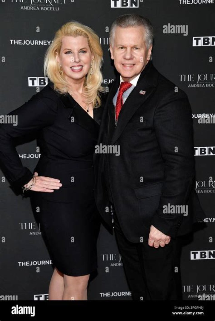 Who is Rita Cosby dating? Rita Cosby boyfriend, husband