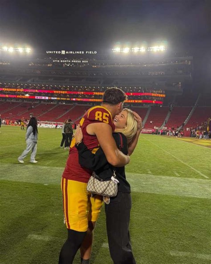 Who is Rylee Arnold dating? Rylee Arnold boyfriend, husband