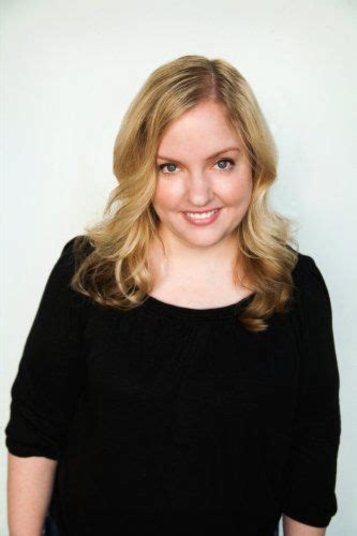 Who is Sarah Baker dating? Sarah Baker boyfriend, husband