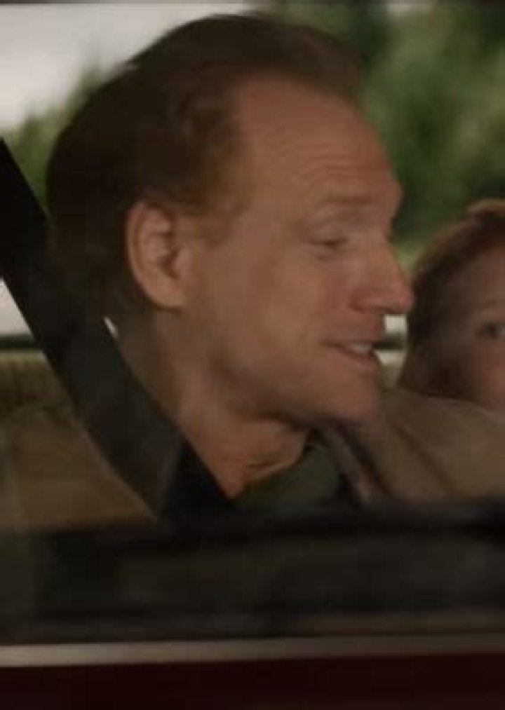 Who is Scott Shepherd dating? Scott Shepherd girlfriend, wife