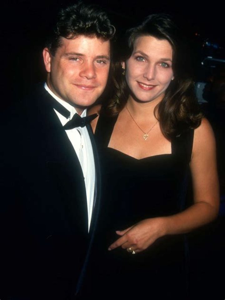 Who is Sean Astin dating? Sean Astin girlfriend, wife