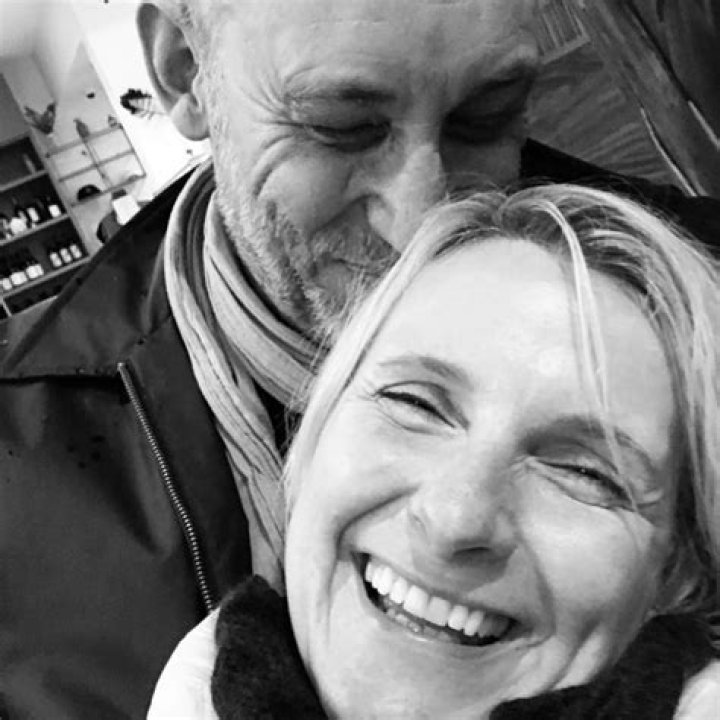 Who Is Simon MacArthur? New Details On Elizabeth Gilbert's New Boyfriend