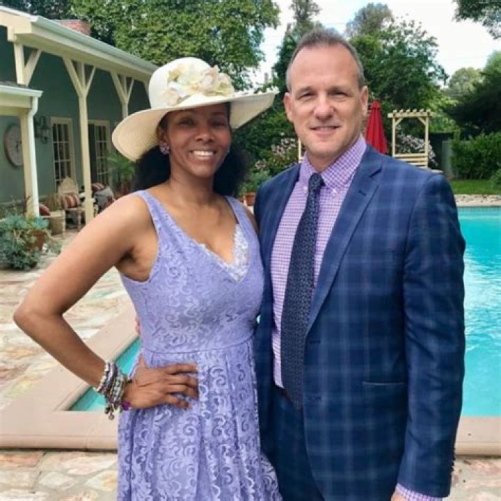 Who is Tom Verica dating? Tom Verica girlfriend, wife