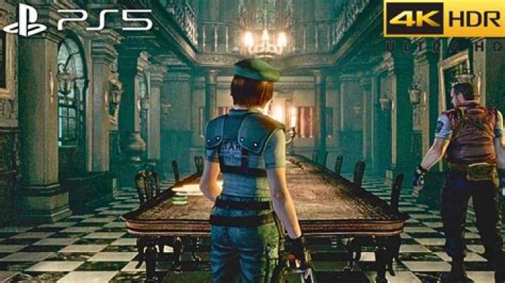 Who should I play as first in Resident Evil 1?