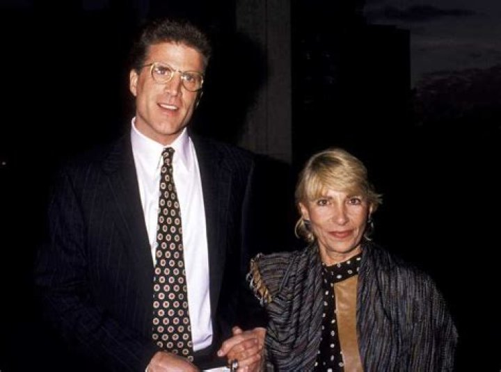 Why Did Casey Coates Part Ways With Det Danson?