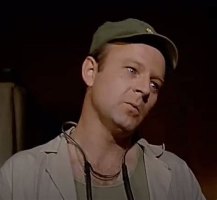 Why did Frank Burns leave mash?