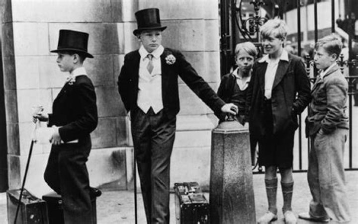Why Eton schoolboys are dressing down