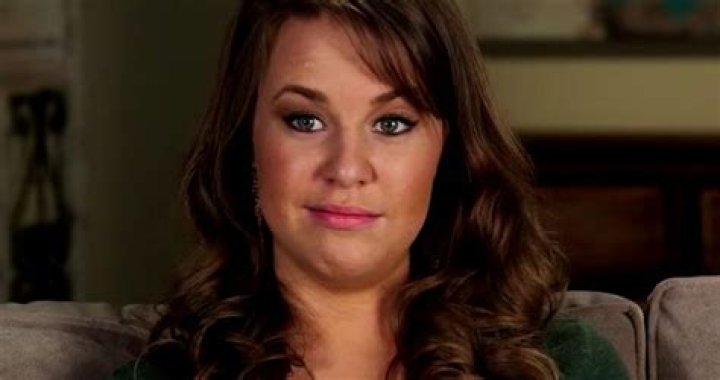 Why Isn't Jana Duggar Married? Fans Theorize Why Oldest Daughter Is Single