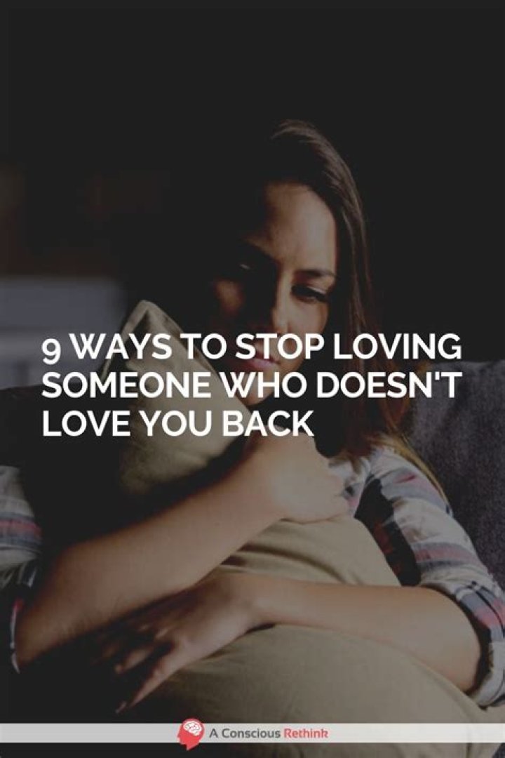 Why We Get So Obsessed With Loving Someone Who Doesn't Love Us Back