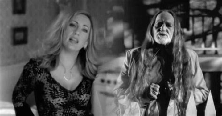 Willie Nelson And Lee Ann Womack’s Duet of “Mendocino County Line” Is Absolutely Magical
